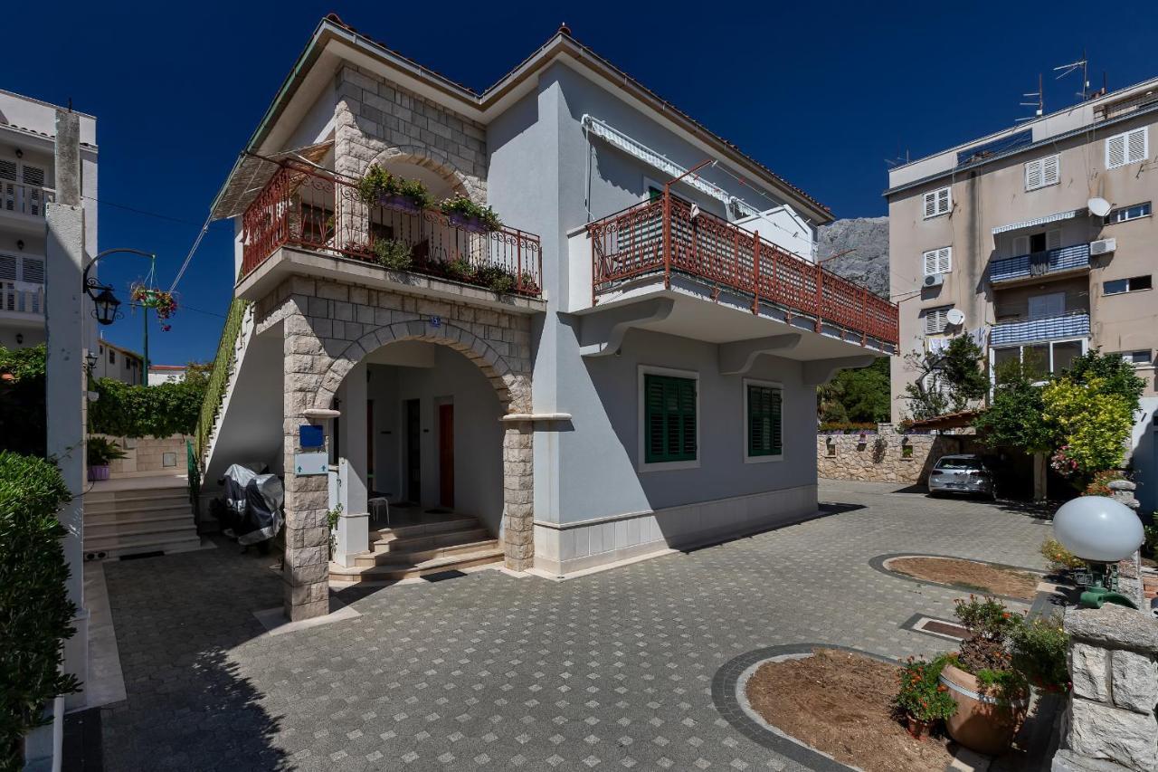 Apartments Carmen Makarska Esterno foto