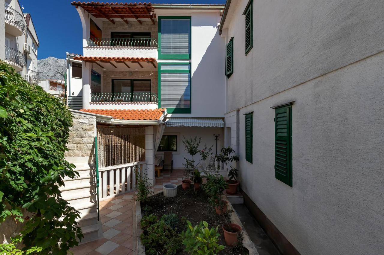 Apartments Carmen Makarska Esterno foto