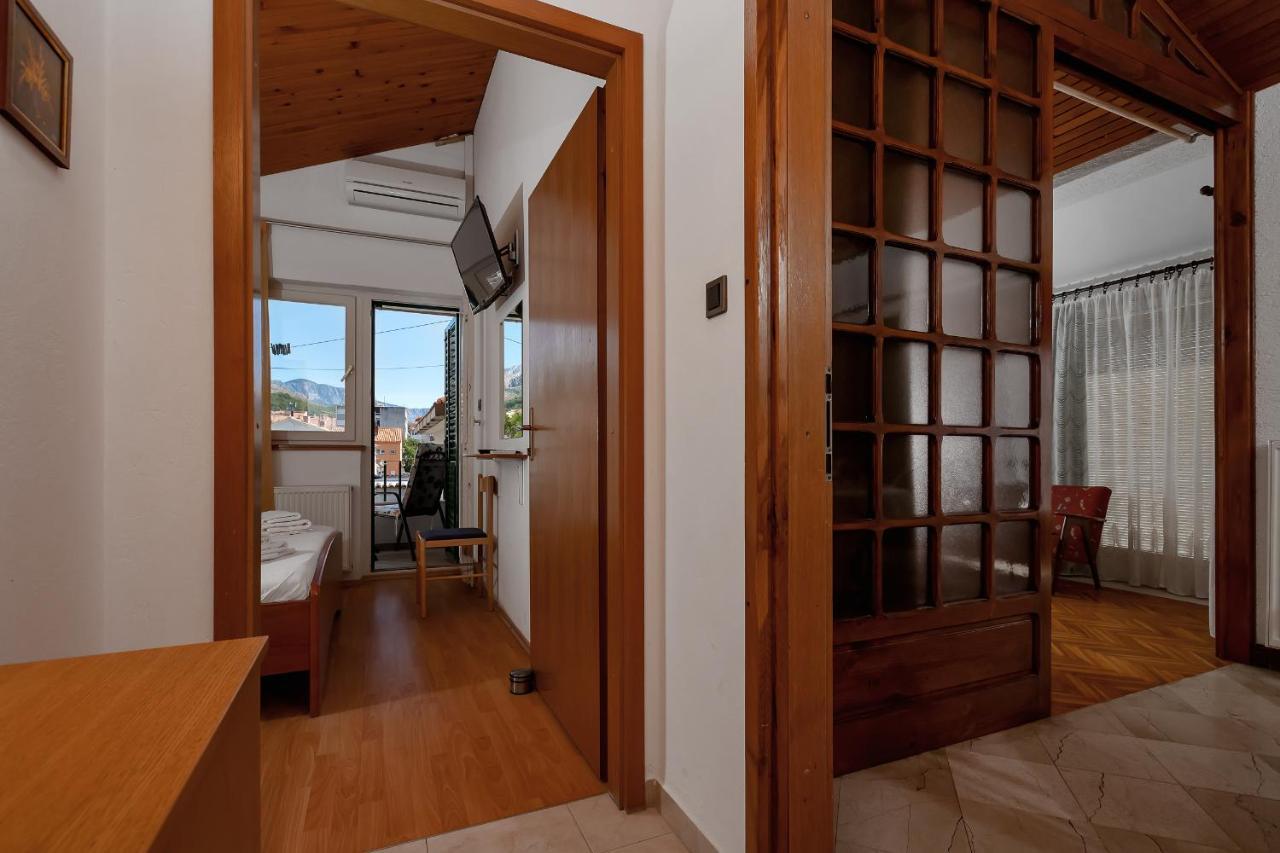 Apartments Carmen Makarska Esterno foto